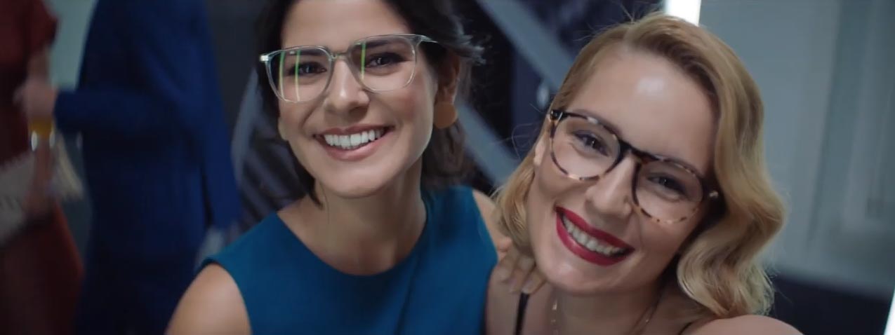 Crizal lens coating video